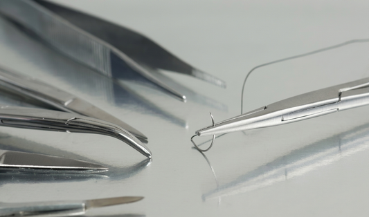 Are PDS Sutures Dissolvable and Do They Cause Tissue Reactions in Animals